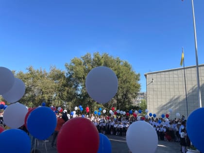 В этом учебном году в Калмыкии впервые за парты сядут свыше 2890 первоклассников