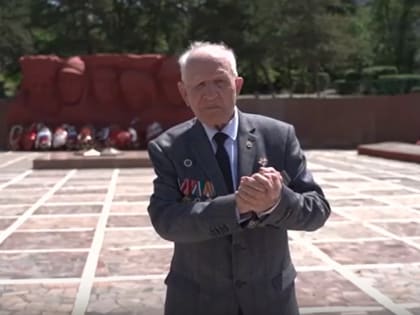 Элистинцы приняли участие во всероссийском флешмобе