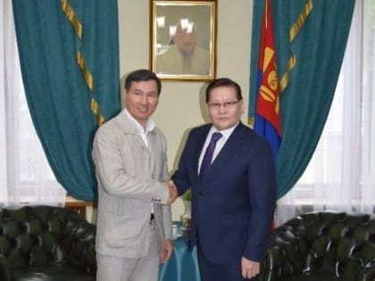 Глава Калмыкии встретился с послом Монголии в Российской Федерации