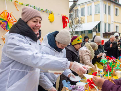 Воспитанники воскресной школы Казанского собора провели праздник «Широкая Масленица»