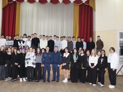 Сотрудники УФСИН проводят профориентационную работу среди абитуриентов