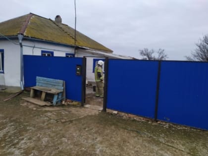 Два человека погибли при пожаре в селе Калмыкии