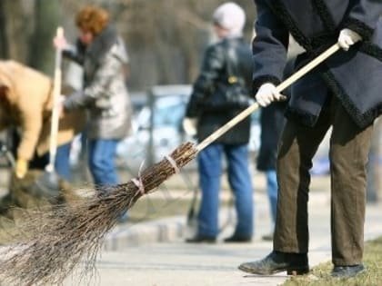 Житель Калмыкии выполнит 240 часов бесплатных общественно полезных работ за уклонение от административного надзора