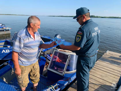 В Калмыкии контролируют безопасность на воде