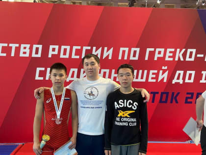 Борец из Калмыкии привез бронзу с первенства России