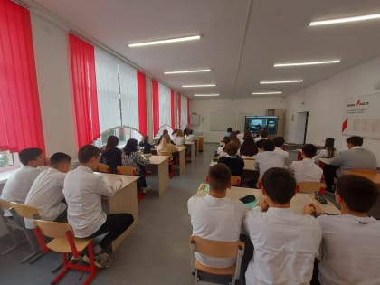 В Калмыкии центр развития одаренных детей работает и дистанционно