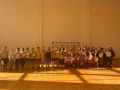 В Калмыкии провели турниры по мини-футболу среди девочек