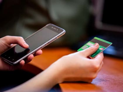 Из-за доверчивости ребенка мать лишилась более ста тысяч рублей