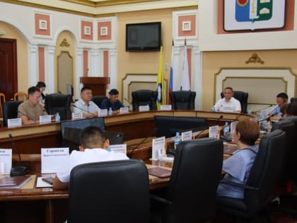 В Элистинском городском Собрании новый руководитель фракции «Единая Россия»