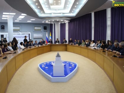 В Калмыкии отметили 30-летие избирательной системы страны