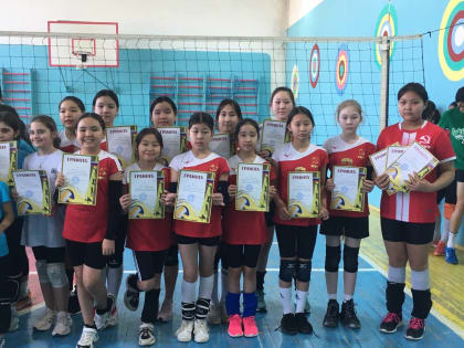 Спортсменки Калмыкии выиграли турнир ко дню рождения мирового волейбола