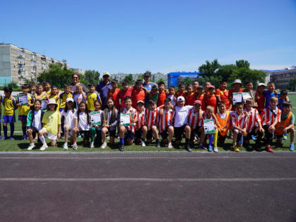 В Калмыкии соревнуются юные футболисты