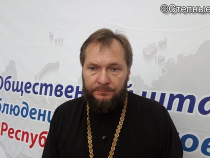 Отец Алексей: с Божьей помощью смута будет преодолена…