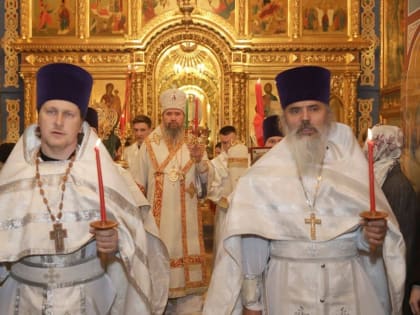 Глава Калмыкии Бату Хасиков поздравил всех верующих со светлым праздником Пасхой!