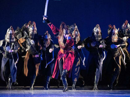 Театр танца Калмыкии «Ойраты» отправится в большой гастрольный тур по городам России