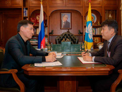 Глава Калмыкии и председатель Избиркома РК обсудили подготовку к предстоящим выборам