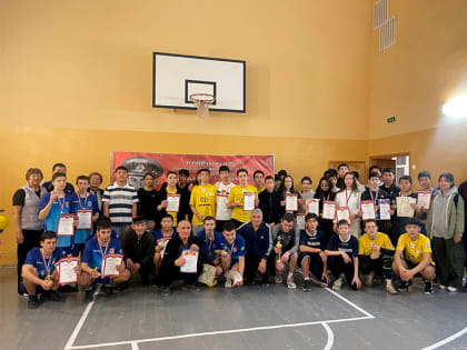 В Яшкульском районе Калмыкии состоялся турнир по волейболу памяти воина-интернационалиста