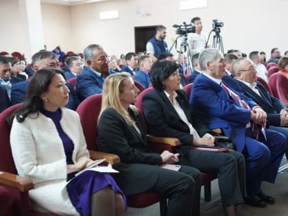 На должность Председателя Парламента Калмыкии выдвинут Артем Михайлов