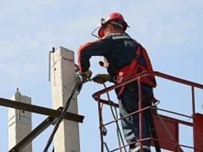 Строительную площадку центра  соцобслуживания населения в Калмыкии обеспечили электричеством