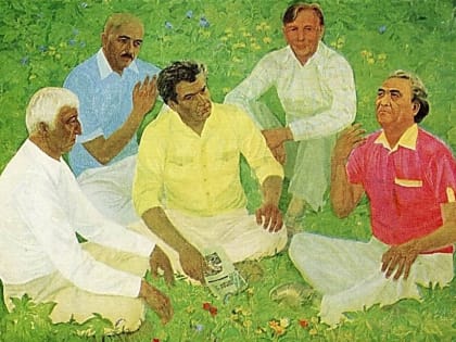 Фестиваль Тюльпанов собирает юных чтецов у памятника Давиду Кугультинову