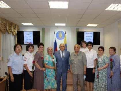 Финансисты МВД Калмыкии отметили 105-летие со дня образования службы