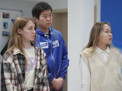 В Калмыкии в День снятия блокады Ленинграда ветеран Великой Отечественной войны встретился с молодежью