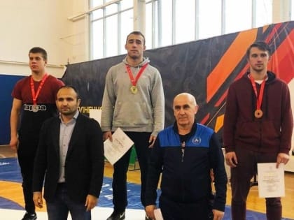 Студент КалмГУ — чемпион Московской области по греко-римской борьбе