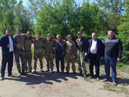 Гуманитарный груз для военнослужащих отправлен из Яшалтинского района