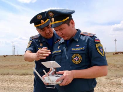 МЧС Калмыкии проверяет пожарную обстановку беспилотниками