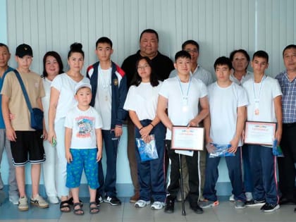 В столице Калмыкии чествовали спортсменов-паралимпийцев