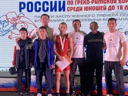 Калмыцкие борцы вошли в состав сборной России