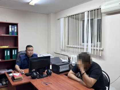 В Элисте бывший сотрудник исправительной колонии подозревается в получении взятки