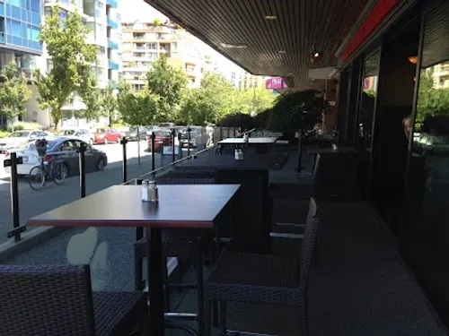 Image of Carlos O'Bryan's Neighborhood Pub