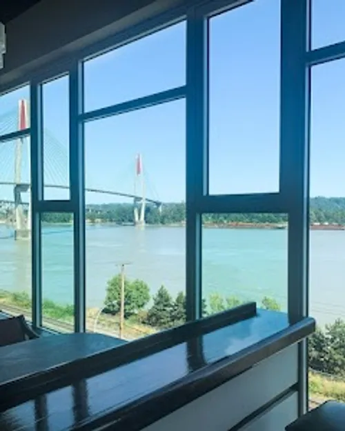 Image of Georgie's Local Kitchen + Bar