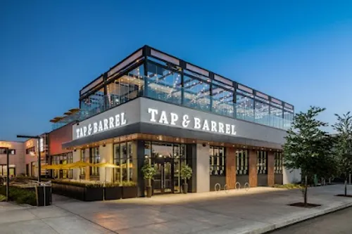 Image of Tap & Barrel • Willowbrook