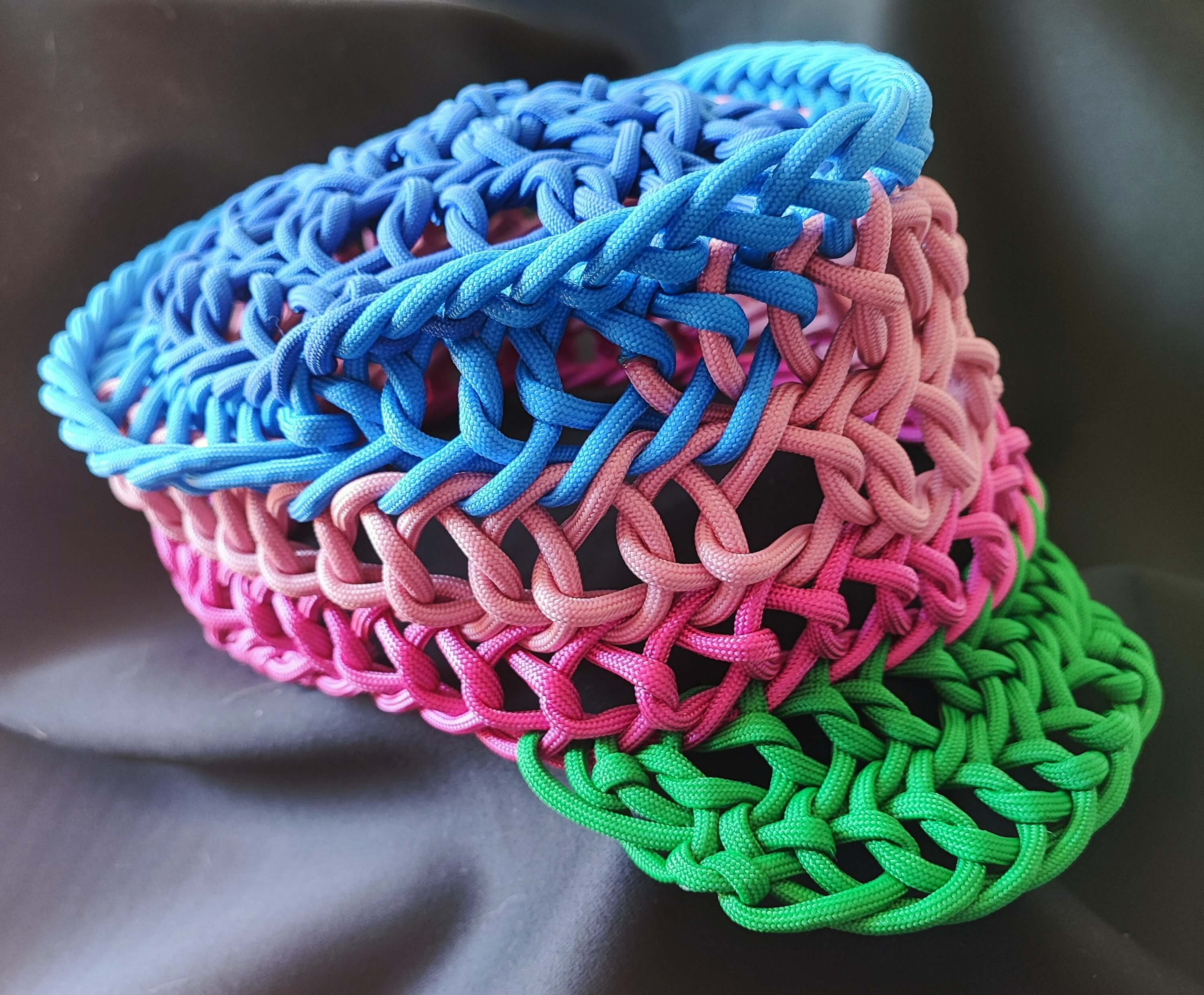 Nålbinded paracord hat