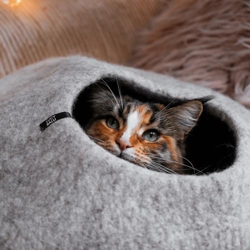 Vue 6 de Lucybalu Grotte De Lit