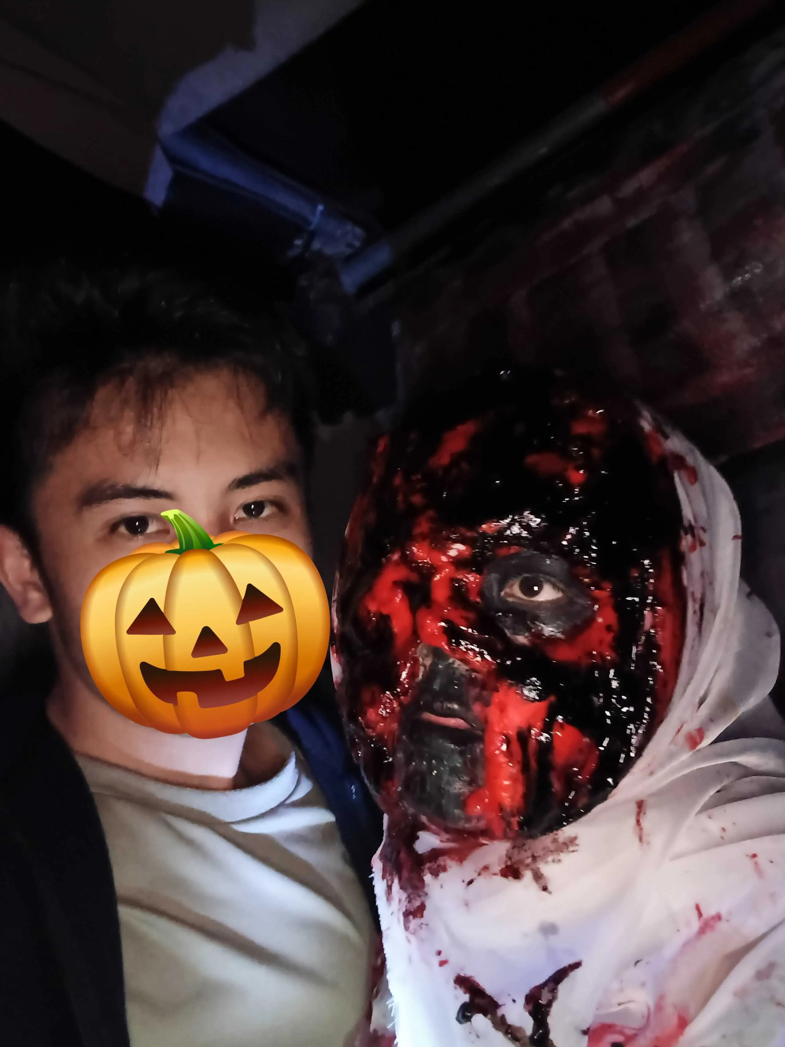 Selfie with Creepy Guy (Scream 2025)