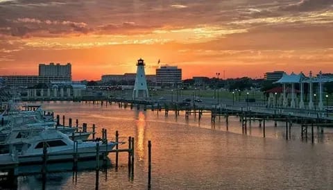 Movers in Gulfport, MS Movers in Gulfport, MS
