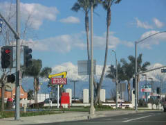 Movers in Corona, CA Movers in Corona, CA