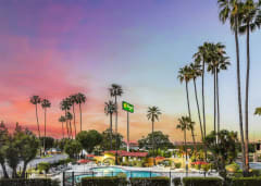 Movers in Costa Mesa, CA Movers in Costa Mesa, CA