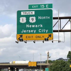 Movers in Newark, NJ Movers in Newark, NJ
