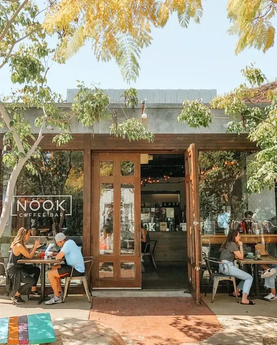 The best neighborhoods in Costa Mesa