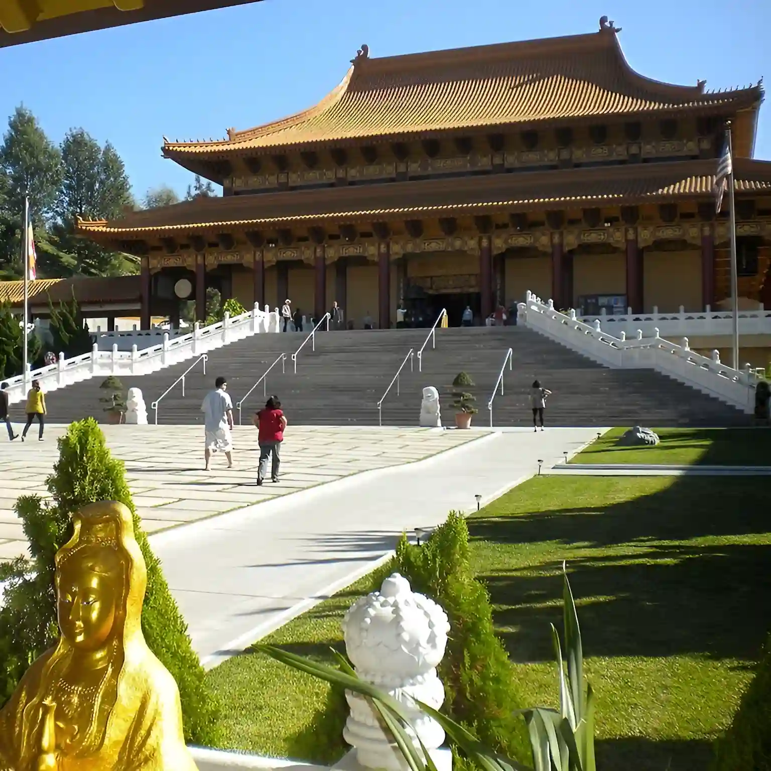 Hsi Lai Temple SVL