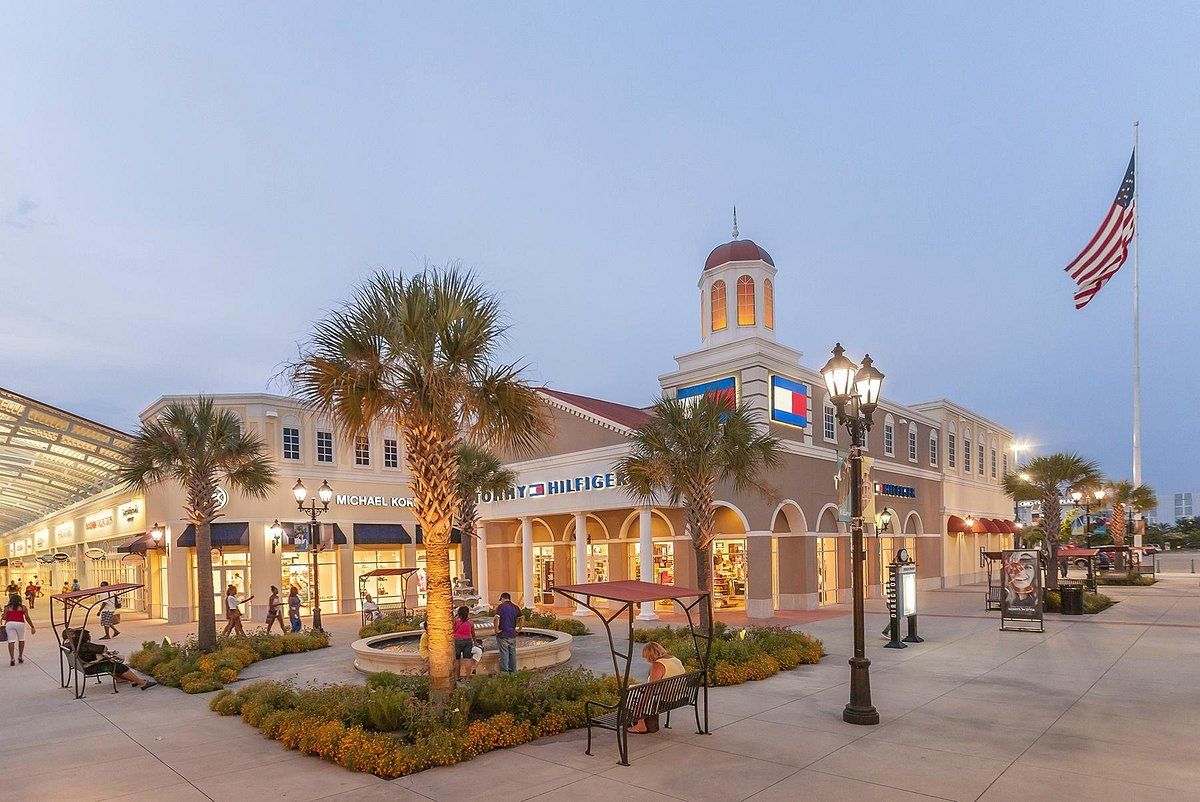 Tanger Outlets SVL