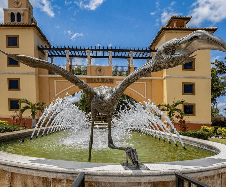 Movers in Hialeah, FL