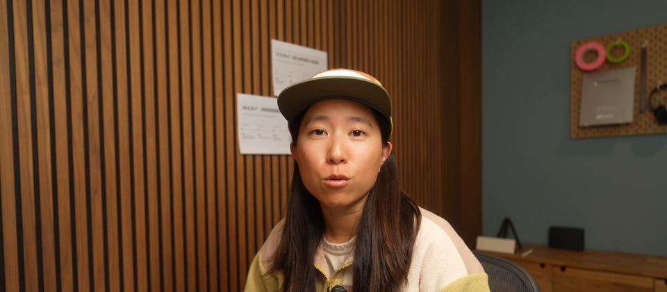 藍諾在工作室講解課程