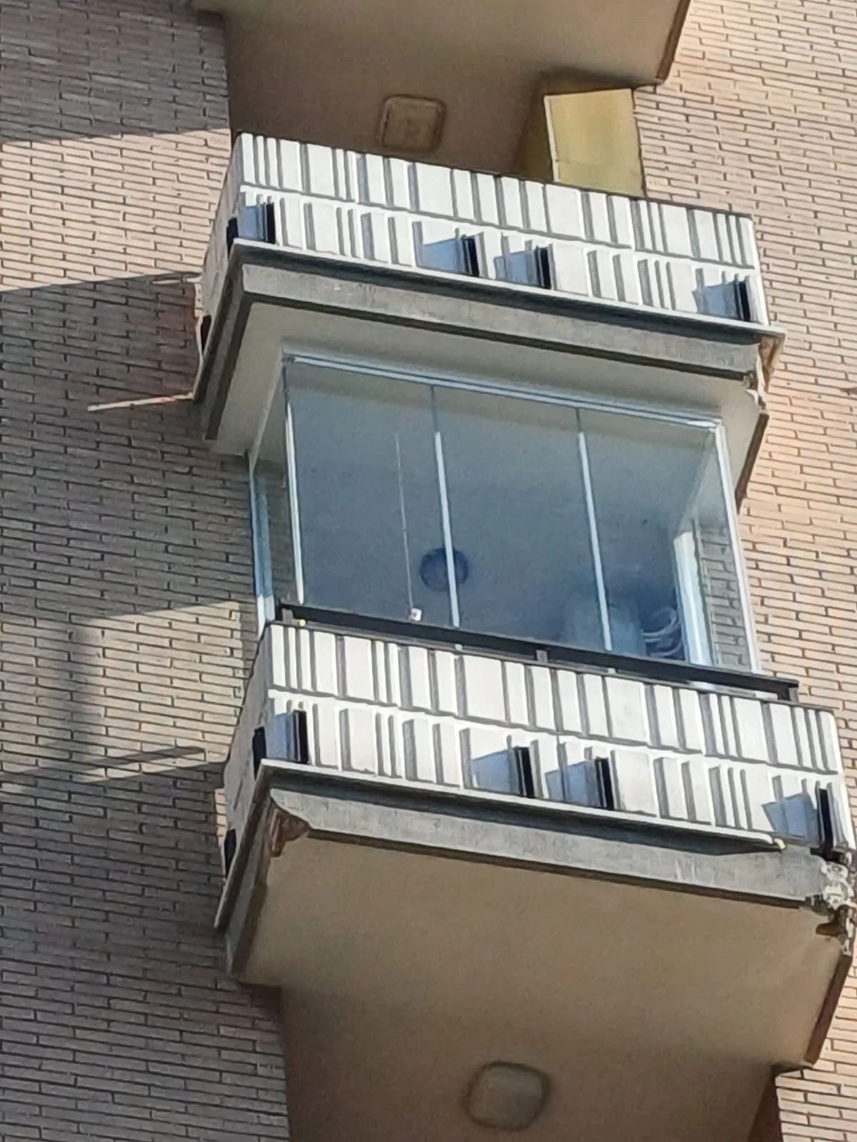 Sistema VEPA per balconi Roma - Vetrata scorrevole panoramica