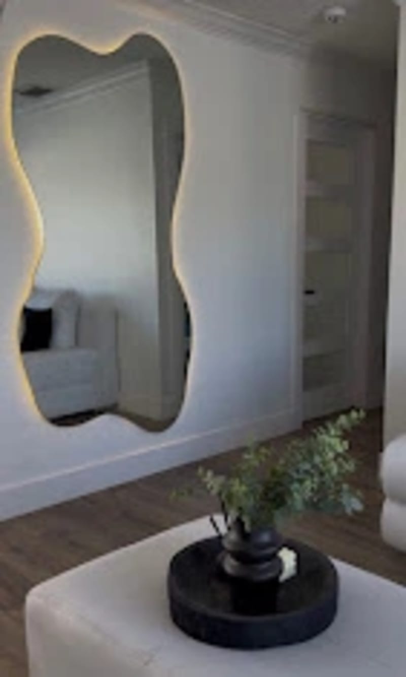 Specchio artistico su misura Roma - Design classico anticato