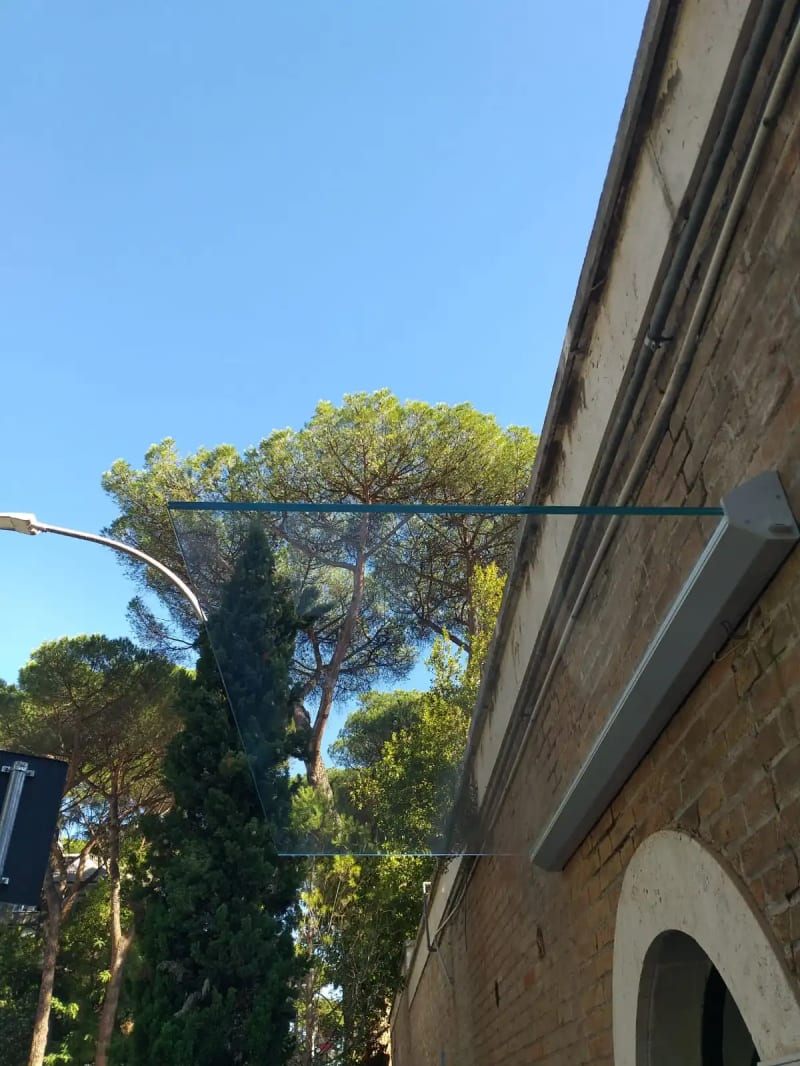 Pensilina vetro Roma - Copertura ingresso trasparente elegante